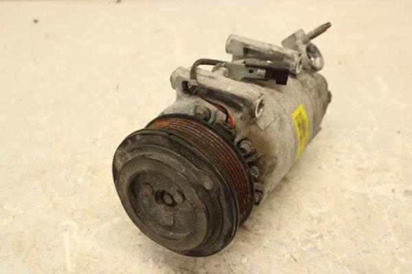 COMPRESSEUR DE CLIMATISATION FORD - Vue 1